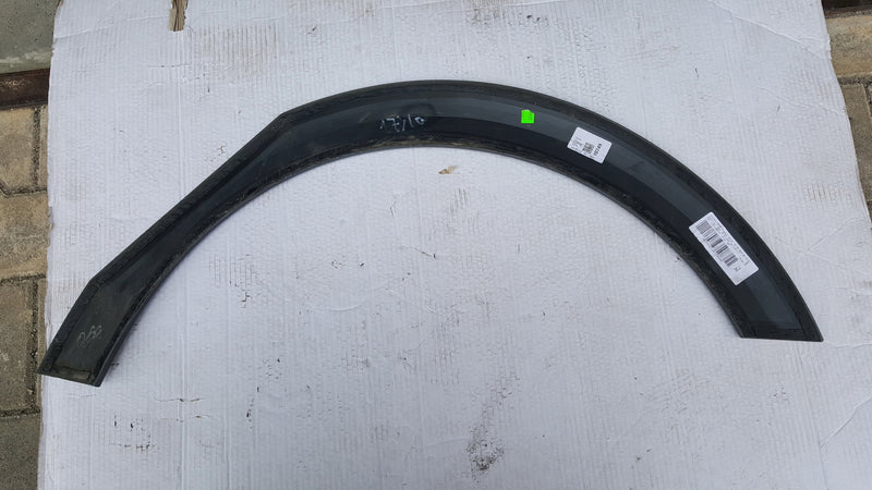 Listwa błotnika P tył AUDI A6 C8 ALLROAD 4K9853818