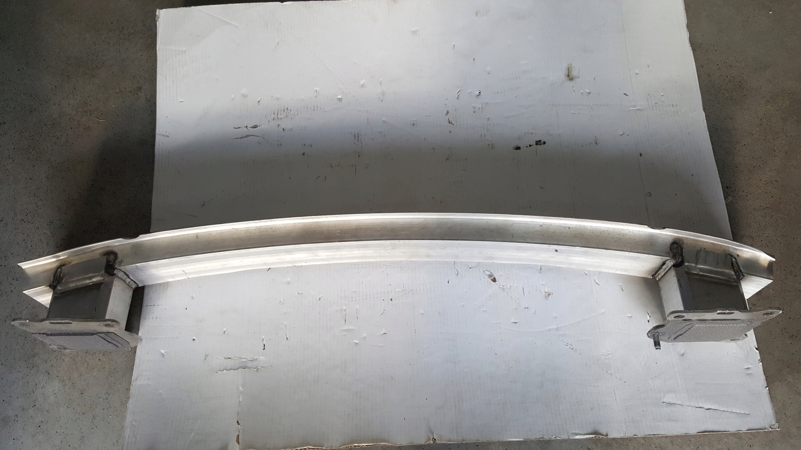 Belka zderzaka tył AUDI A6 C8 4K0807309 demontaż
