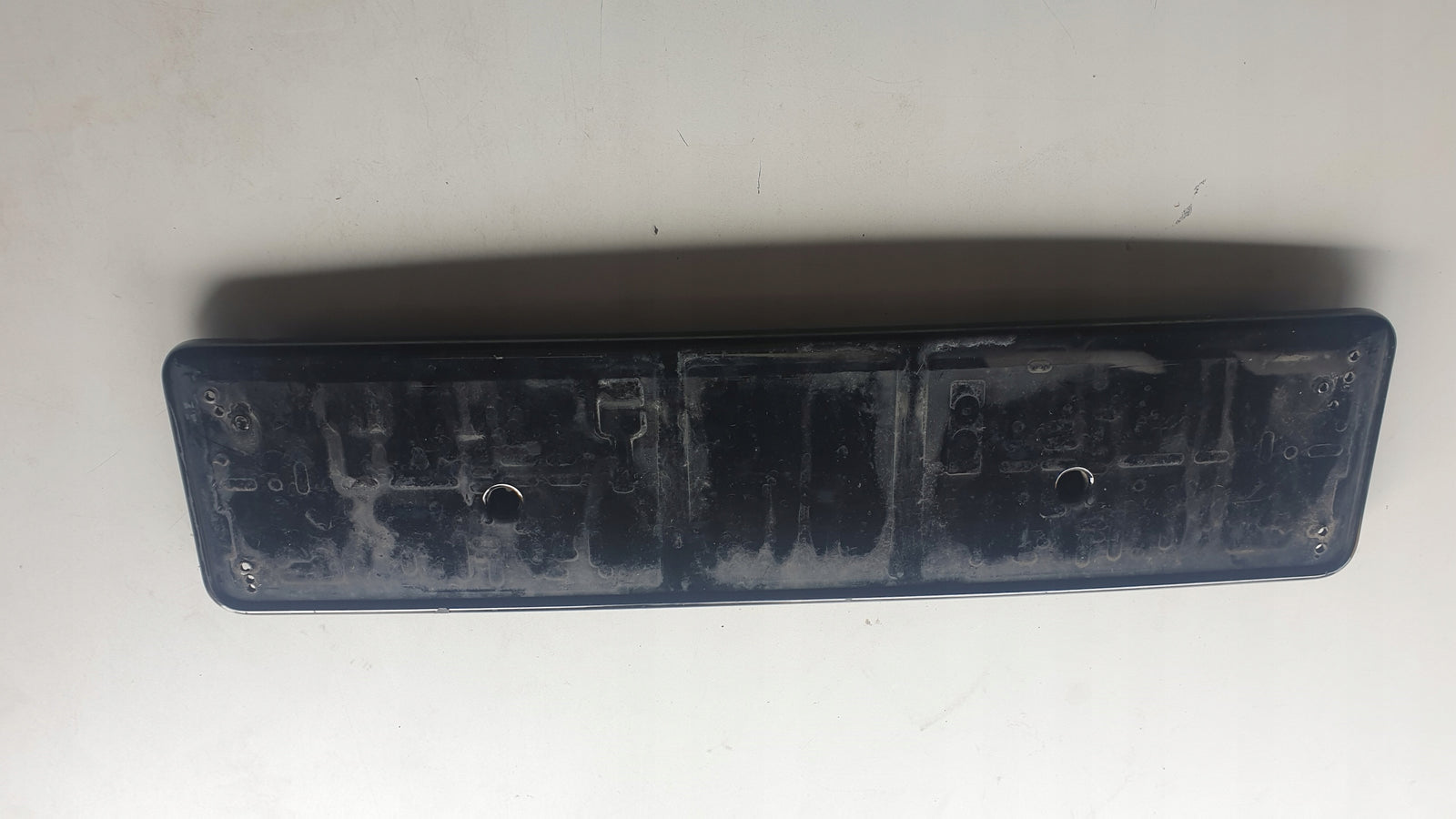 Ramka tablicy Audi RSQ3 8U0807285F CZARNY GLOS