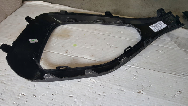 Kratka zderzaka prawy przód VW T-ROC 2GA853666D