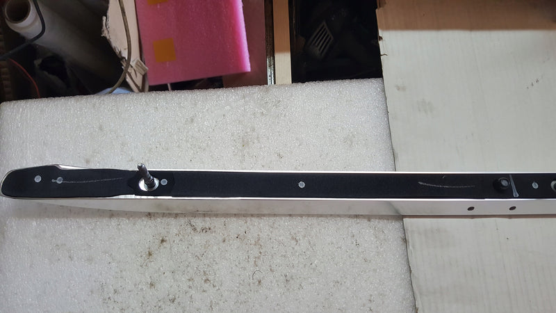 Reling dachowy prawy AUDI Q5 80A860022F demontaż