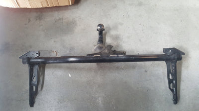 HAK HOLOWNICZY ELEKTRYCZNY VW GOLF VIII 5H0803881F