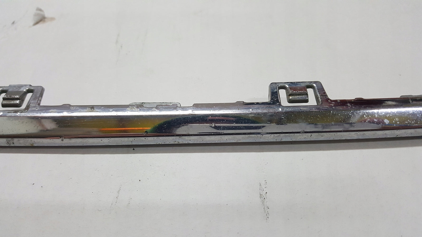 Listwa chrom zderzaka przedniego AUDI A6 (C7) 4G0807578 demontaż