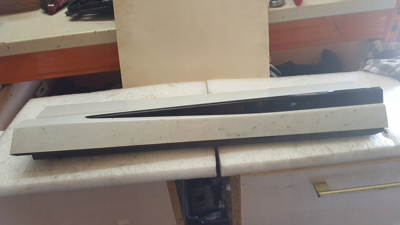 Listwa drzwi prawy tył AUDI Q3 II 83A853970A/B