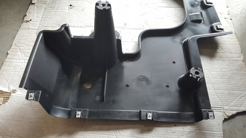 NOWA ORYGINALNA osłona podwozia prawy tył VW CADDY 2K7825206D