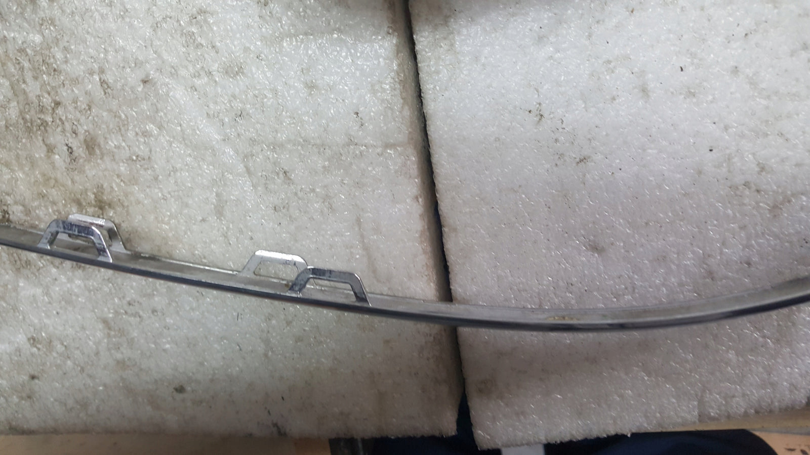 VW PASSAT B7 11- LISTWA CHROM ZDERZAKA TYLNEGO LEWY 3AF807459