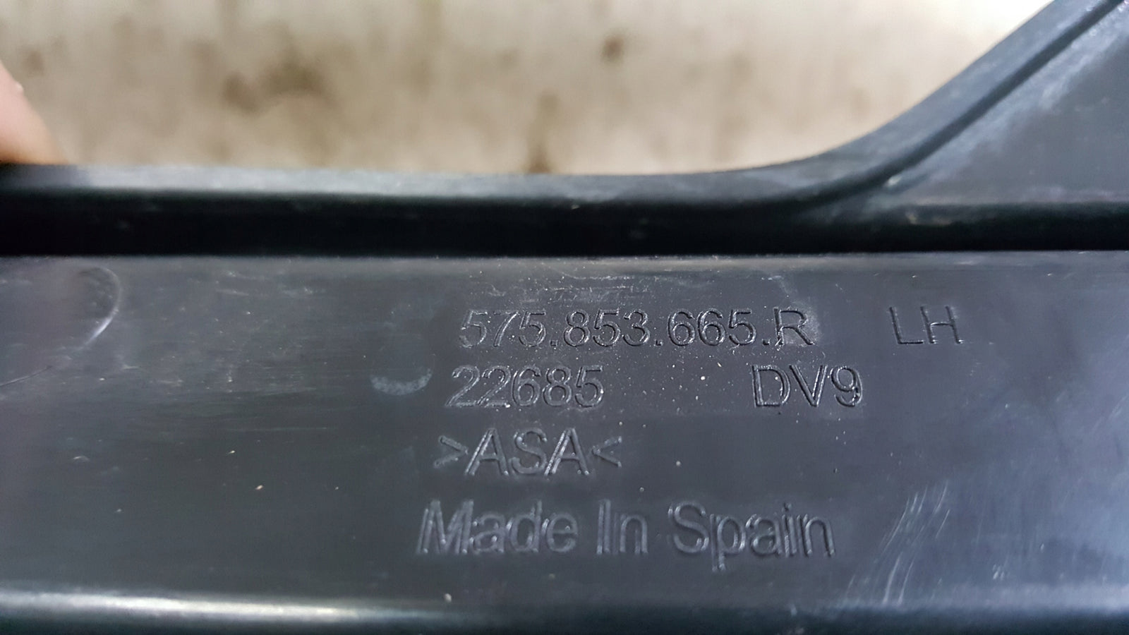 SEAT ATECA LIFT LEWA KRATKA ZDERZAKA 575853665R