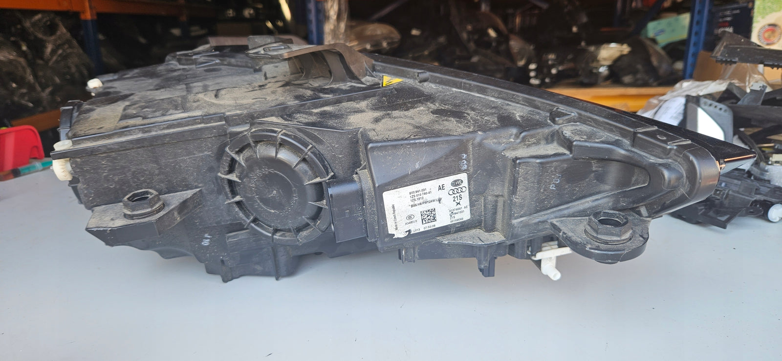 LE bi xenon skrętny LED Audi A3 S3 RS3 8V0941031AE IDEAŁ przed liftem