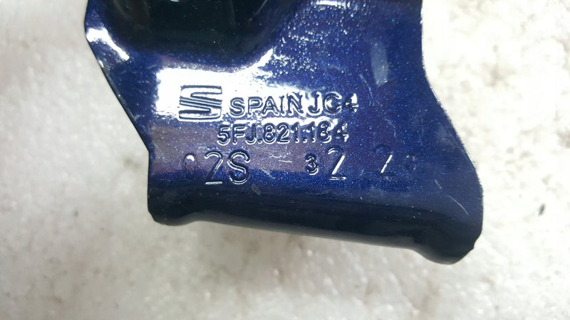 MOCOWANIA BŁOTNIKA PRAWY PRZÓD SEAT TARRACO 20R 5FJ809471, 5FJ821184