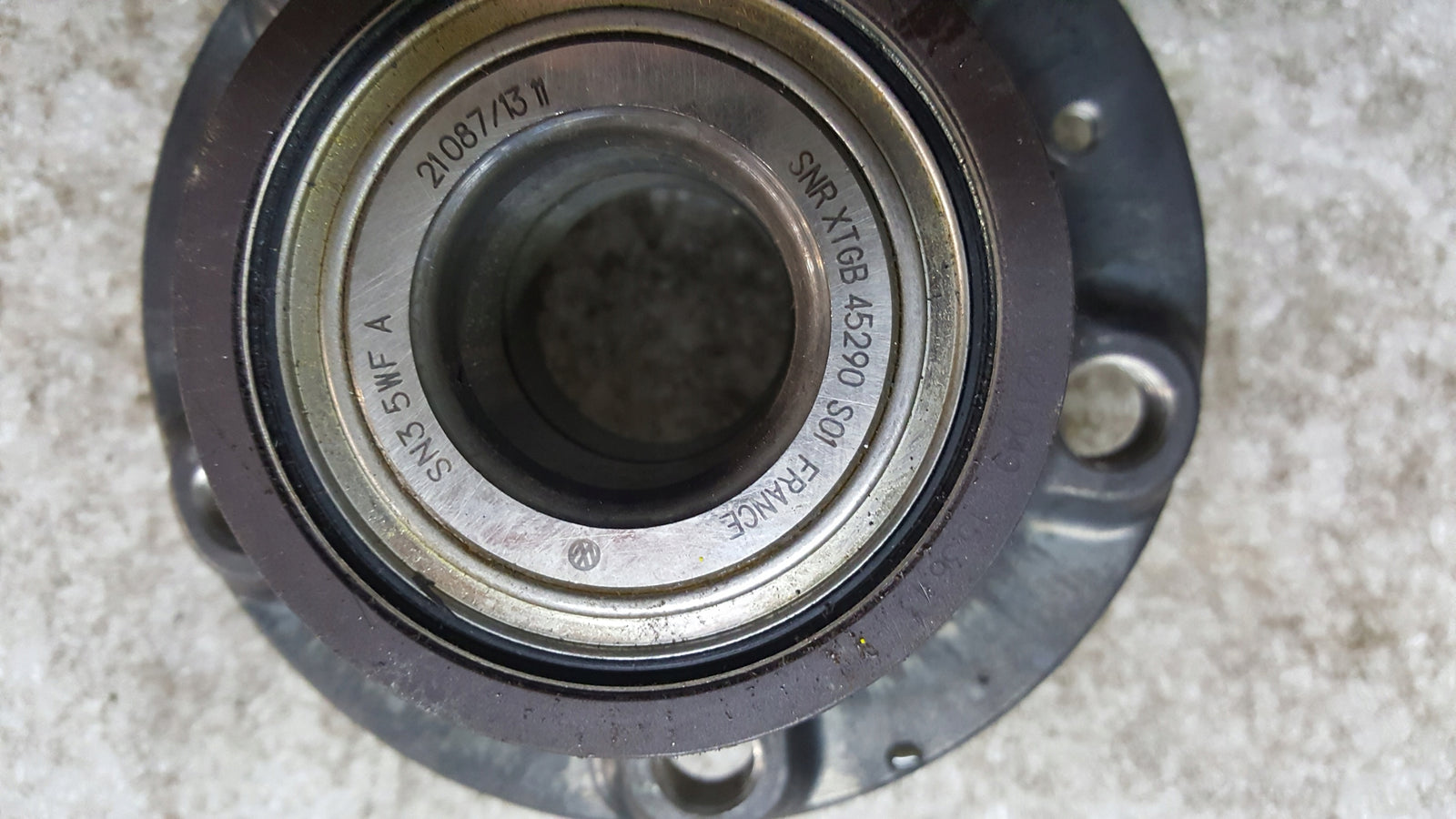 VW nowa piasta koła tył OE 5WA501611