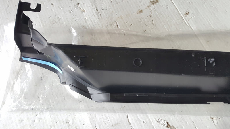 NOWA ORYGINALNA osłona błotnika prawy przód AUDI Q5 80A821170A