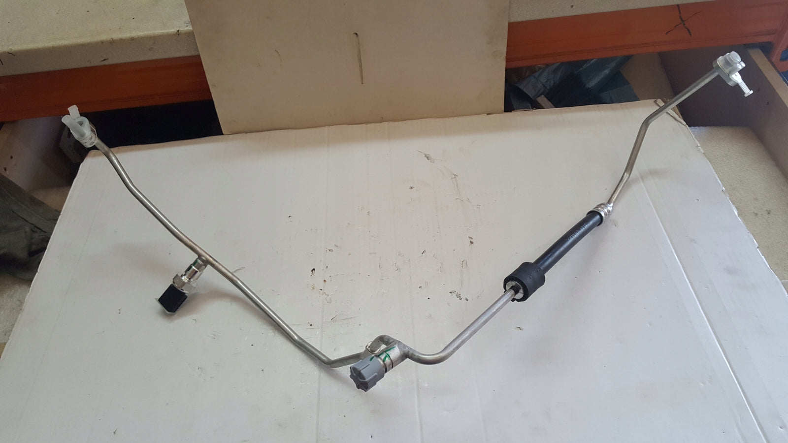NOWA ORYGINALNA rurka przewód klimatyzacji VW AUDI SEAT SKODA 5Q0816741C