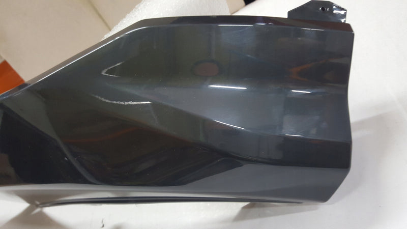 Spoiler dokładka zderzaka lewy przód AUDI Q3 83A807547 demontaż