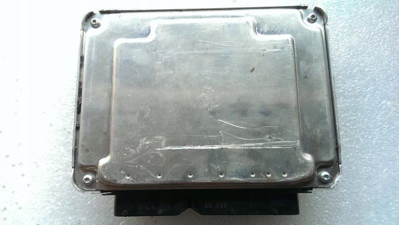 komputer silnika AUDI 038906019LJ