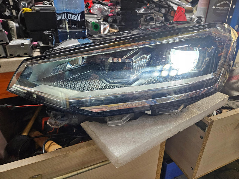 LE kompletny led Vw Sportsvan 517941035C 2020r