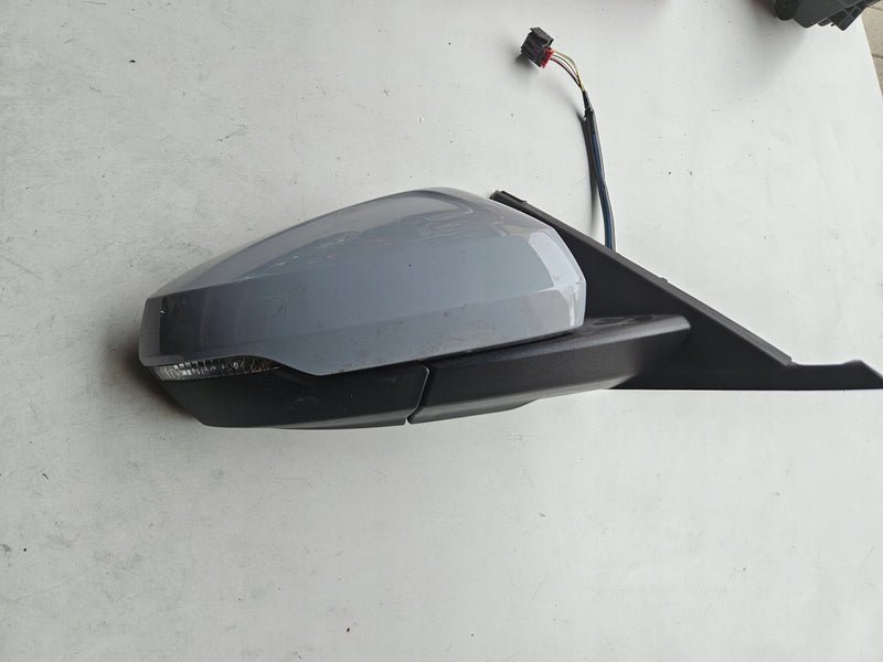 Pr Lusterko zewn AUDI A1 82B857502A 6 pin IDEAŁ