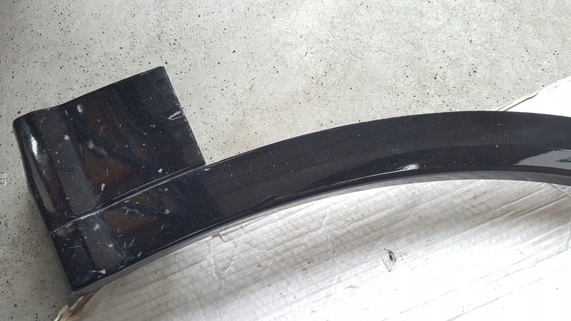 Listwa błotnika przedniego prawa strona AUDI Q5 80A853718F demontaż