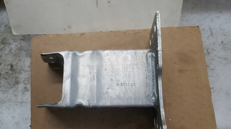 STREFA ZGNIOTU LEWA WZMOCNIENIE 8W0807133 AUDI A4 B9