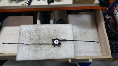 5H0823531E CIĘGNO ZAMKA POKRYWY_VOLKSWAGEN