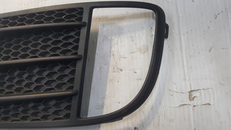 Kratka zderzaka lewy przód VW GOLF VI GTI 5K0853665C demontaż