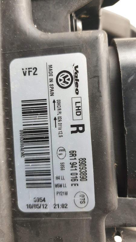 Pr reflektor Vw POLO 6R1941016E 2012r DEMONTAŻ