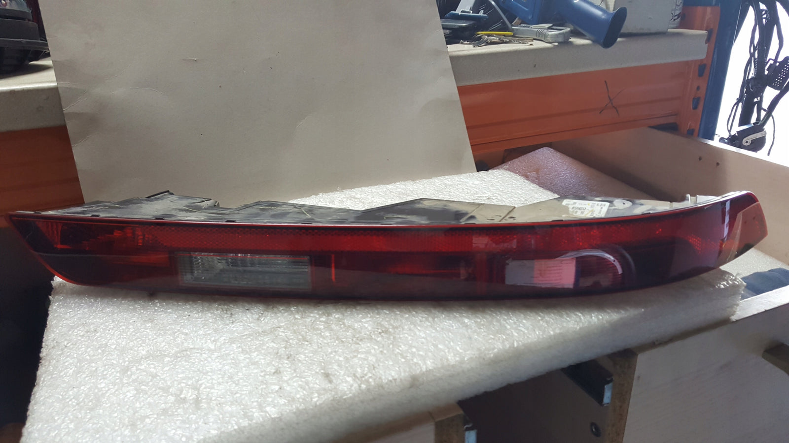 Lampa w zderzak prawy tył AUDI Q5 80A945070B demontaż