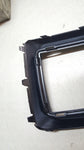 AUDI Q2 81A KRATKA RAMKA PRAWA 81A853054D 81A853054C
