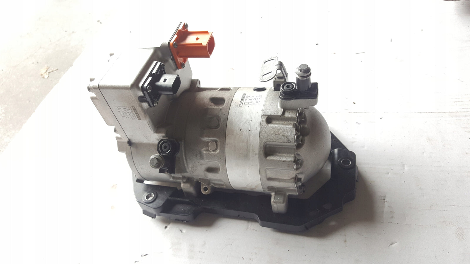 312d8f3177f6d4c6894960bf919812ad