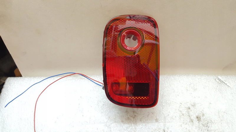 Lampka LED zderzaka tylnego lewa strona VW ID.BUZZ 1T3945403 demontaż