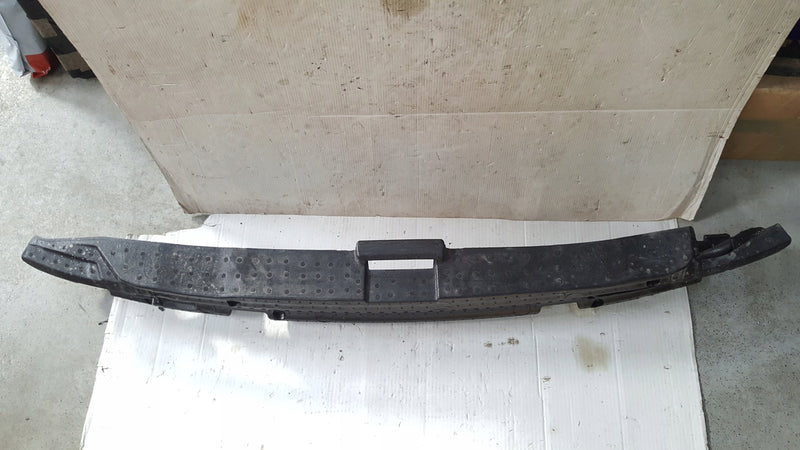 Absorber zderzaka tylnego AUDI Q3 83A807695 demontaż