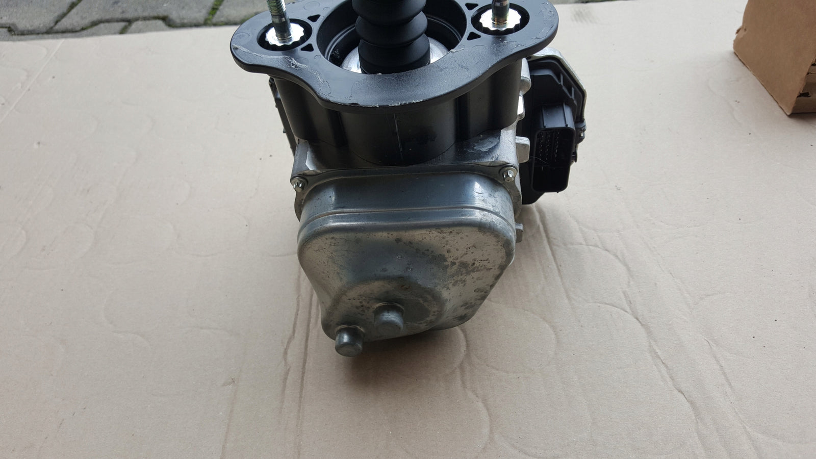 VW ID3 ID4 CUPRA BORN ENYAQ SERWO POMPA HAMULCOWA 1EB614105AJ