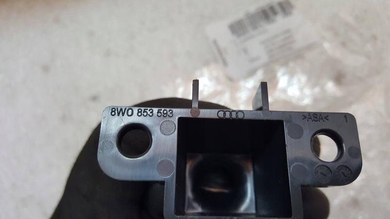 NOWA ORYGINALNA zaślepka kamery AUDI RS4 RS5 8W0853593