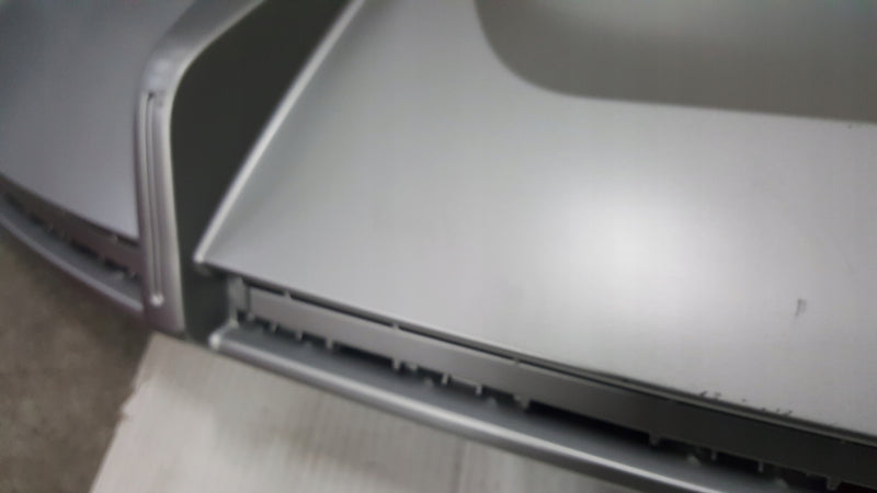 Dokładka spoiler dyfuzor zderzaka tylnego AUDI E-TRON 4KE807835C demontaż