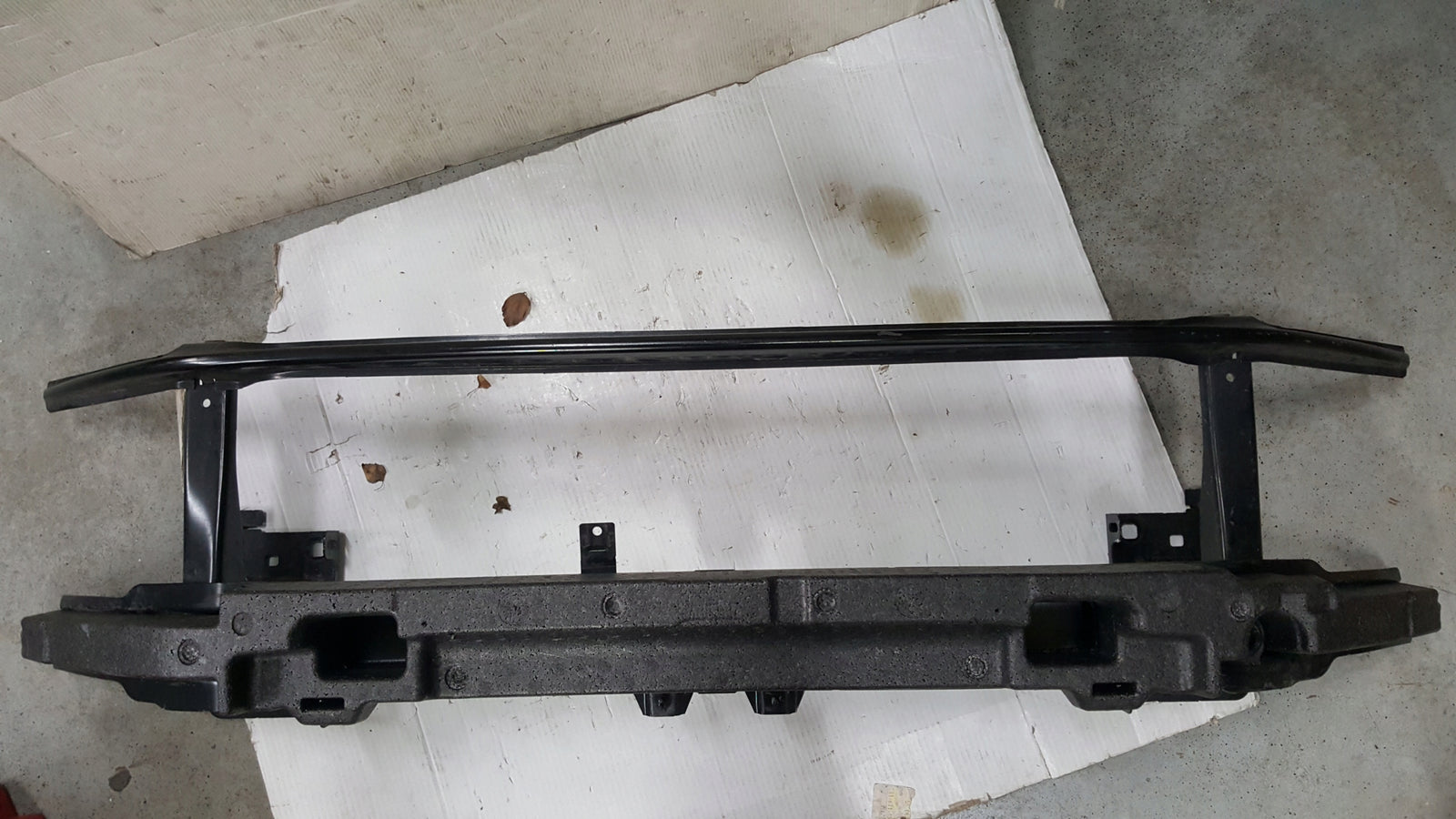 Belka zderzaka przód + absorber + czujnik VW TOURAN 5TA807611 5TA807248