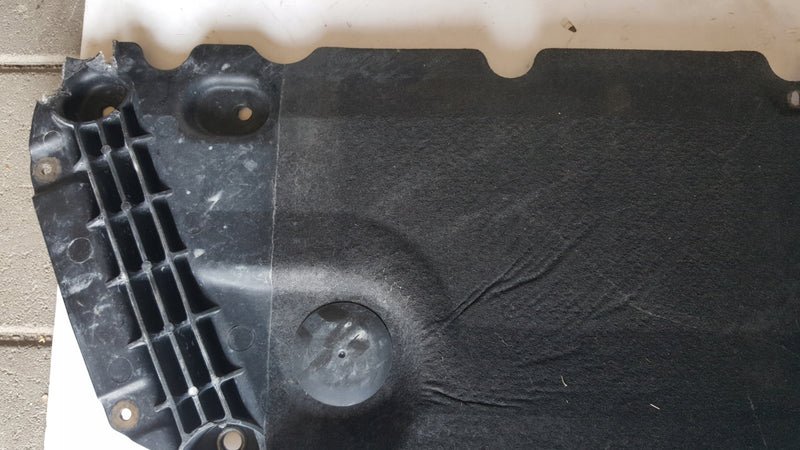 Osłona płyta pod silnik AUDI A4 B9 8W 8W0863821B demontaż