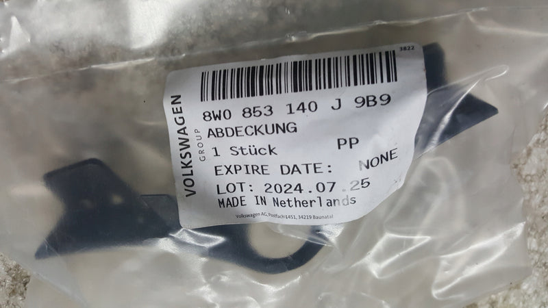 OSŁONA MOCOWANIE KAMERY AUDI A4 B9 8W0853140J