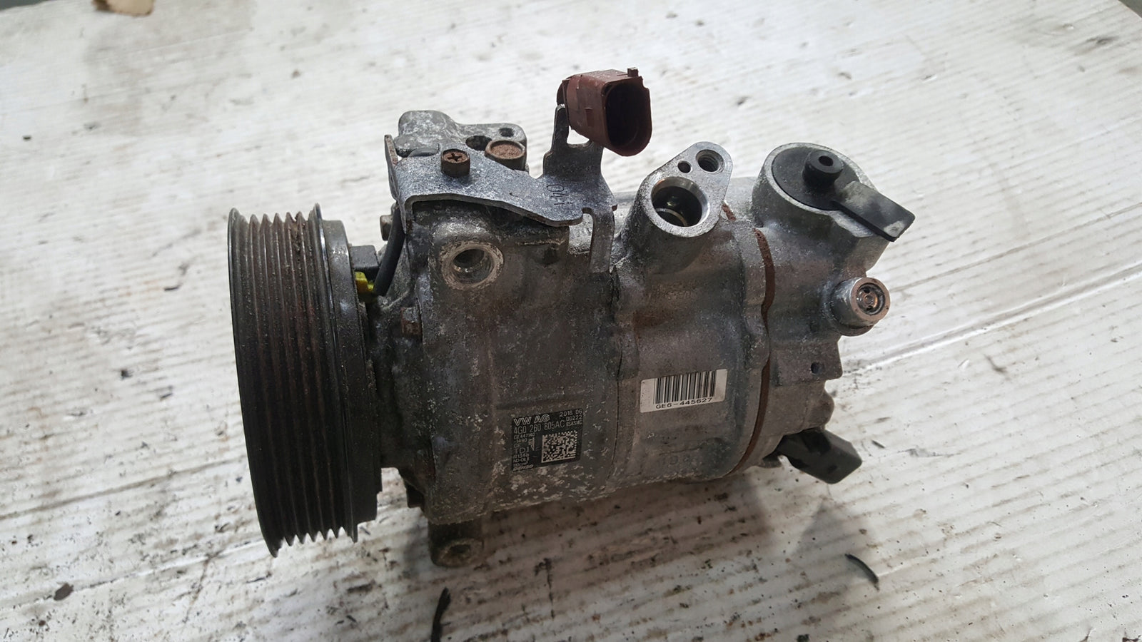 a02cdbf86a4b165a92b984fefbaab8a3