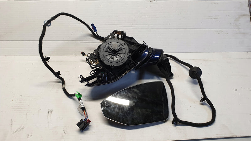 Lusterko zewnętrzne LE AUDI A8 4N1857527B 409J