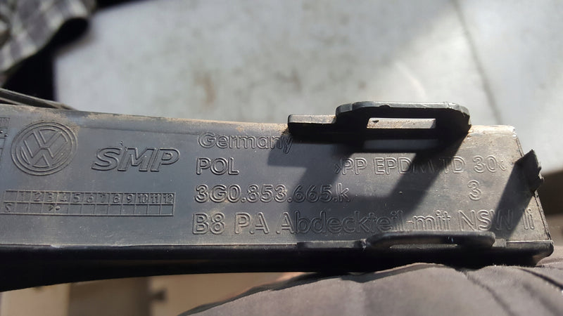 Kratka atrapa zderzaka lewy przód VW PASSAT B8 3G0853665K demontaż