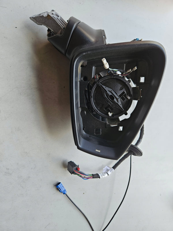 Pr Lusterko zewn Vw Touareg 761857502D 17pin IDEAŁ
