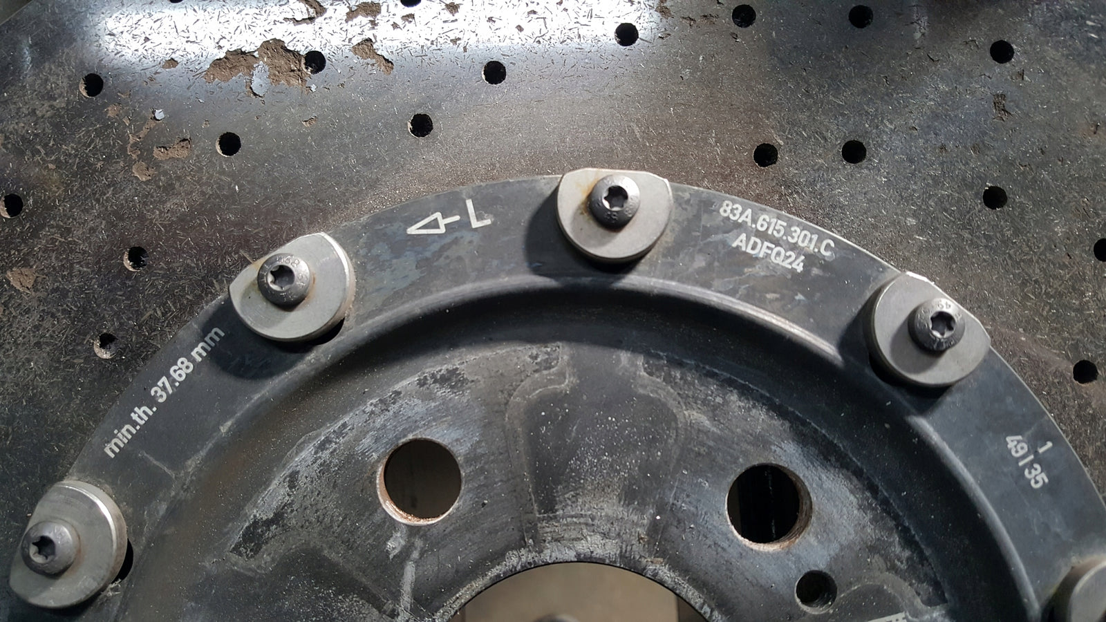 AUDI RSQ3 F3 A3 TARCZA HAMULCOWA CERAMICZNA CERAMIK PRZÓD LEWA 83A615301C