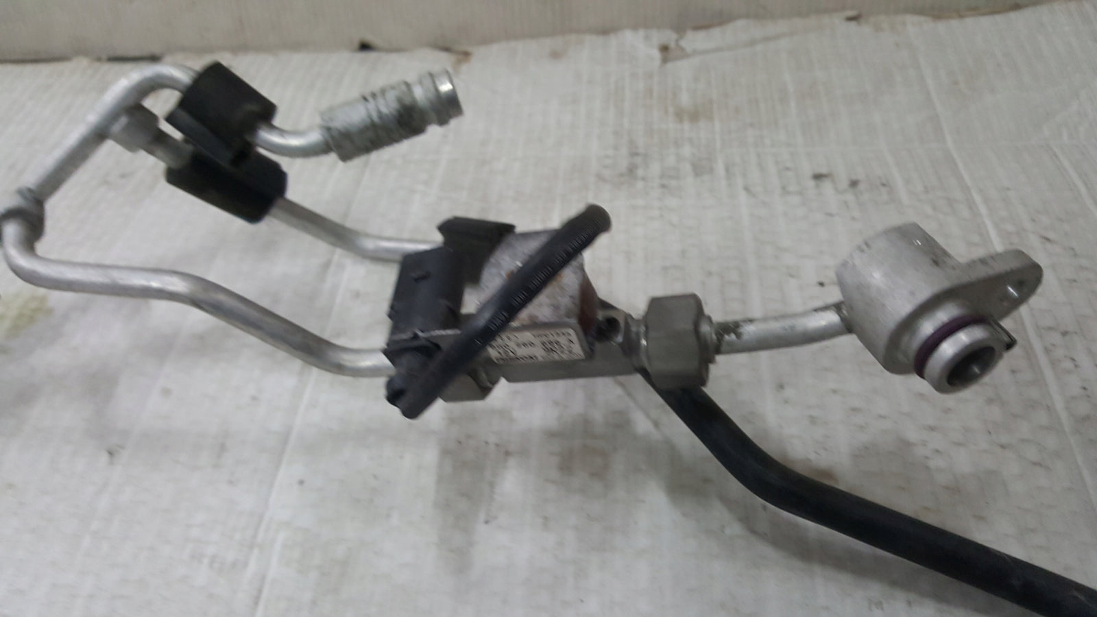Rurka klimatyzacji VW AUDI SKODA 5Q0820741H demontaż
