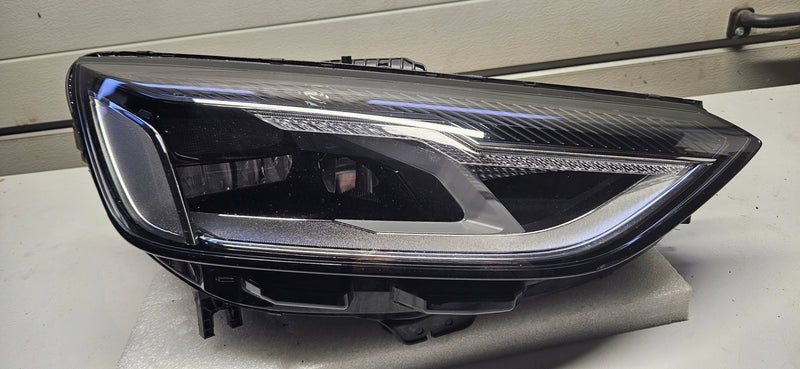 PR kompletny FUL LED Audi A4 8W0941012 IDEAŁ! 2022r