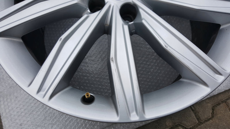 6dd27f8141352a1d75d5b2c0edc379e8