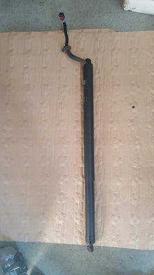 SIŁOWNIK TELESKOP KLAPY BAGAŻNIKA 5FF827851C CUPRA FORMENTOR 23R