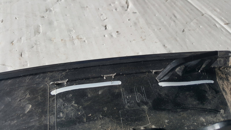 Listwa zderzaka przedniego lewa strona AUDI Q4 e-tron 89A853025F