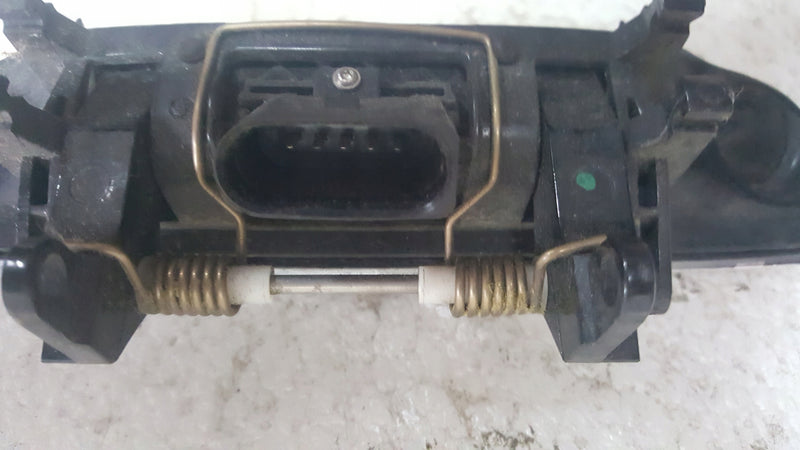 KLAMKA KEYLESS AUDI A8 D3 03-10