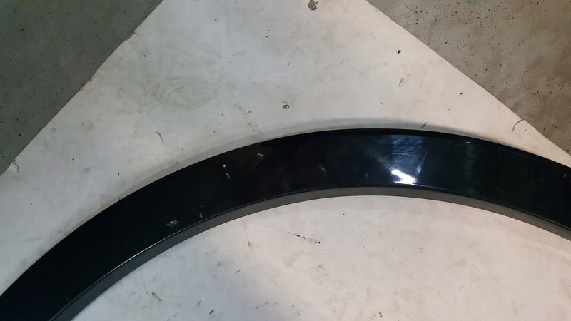 Listwa błotnika lewy tył AUDI Q3 8U0853817B