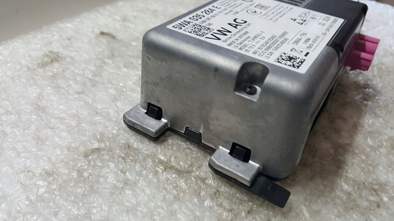 Moduł usług ON LINE VW AUDI SEAT SKODA 5WA035284E