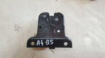 Zamek tylnej klapy Audi A3 8L LIFT 8D9827505E